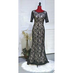 Venus Couture Women's Black Nude Lace Evening Gown Half Sleeves Size 12 2805
